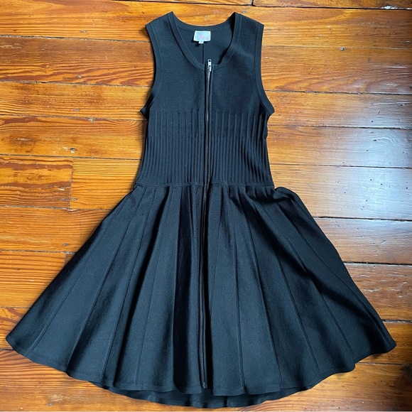 Parker Fit and Flare Dress Black size small - Picture 3 of 12